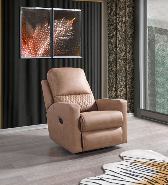 Helen Sallanır  Koltuk