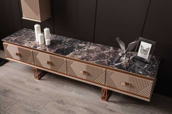 Claris Duvar Ünitesi